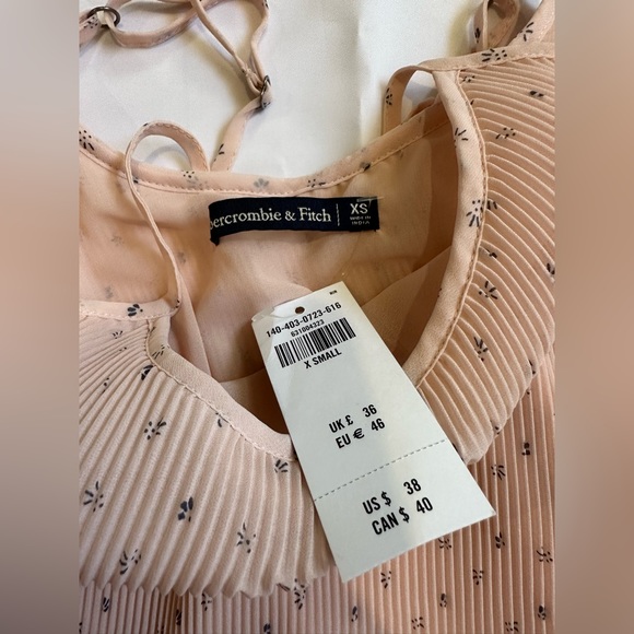 Abercrombie & Fitch Women Spaghetti Strap Pleated Lined Pink Tank Top XS NWT - Picture 7 of 9
